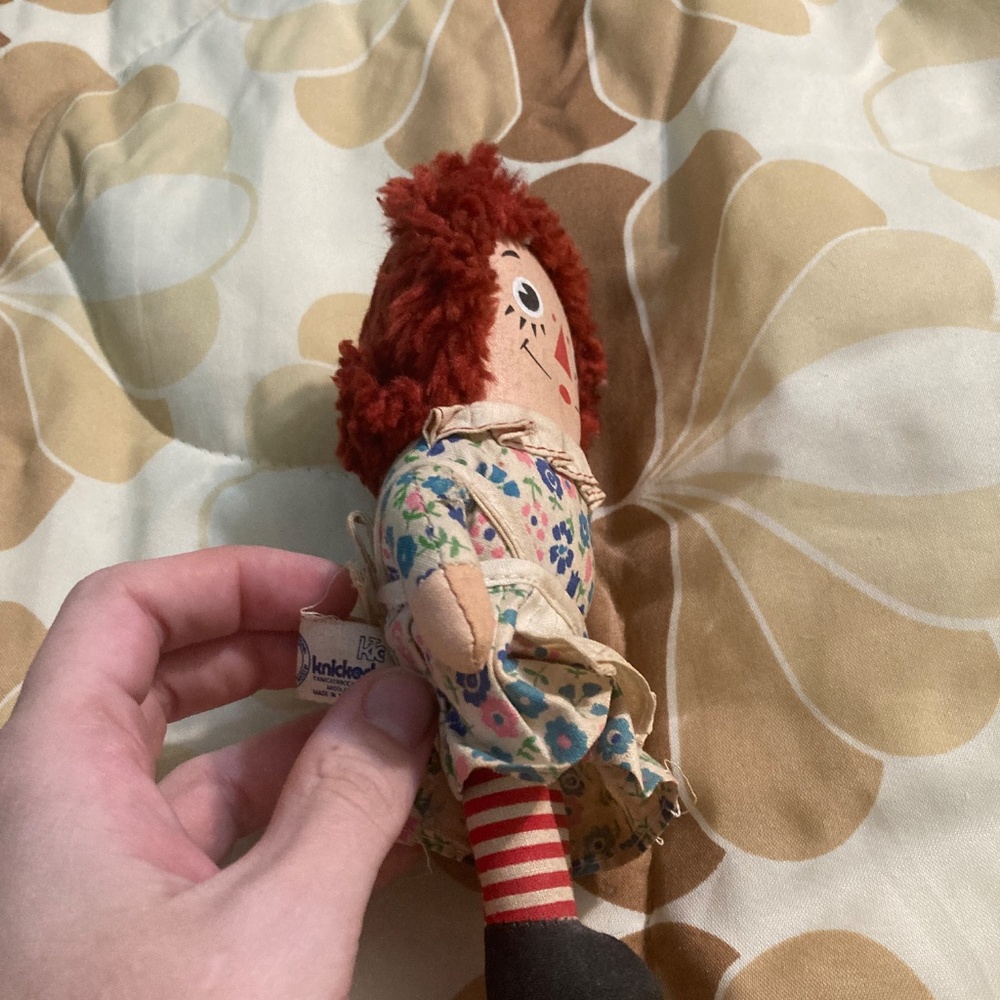 Small raggedy Ann doll - Picture 6 of 6